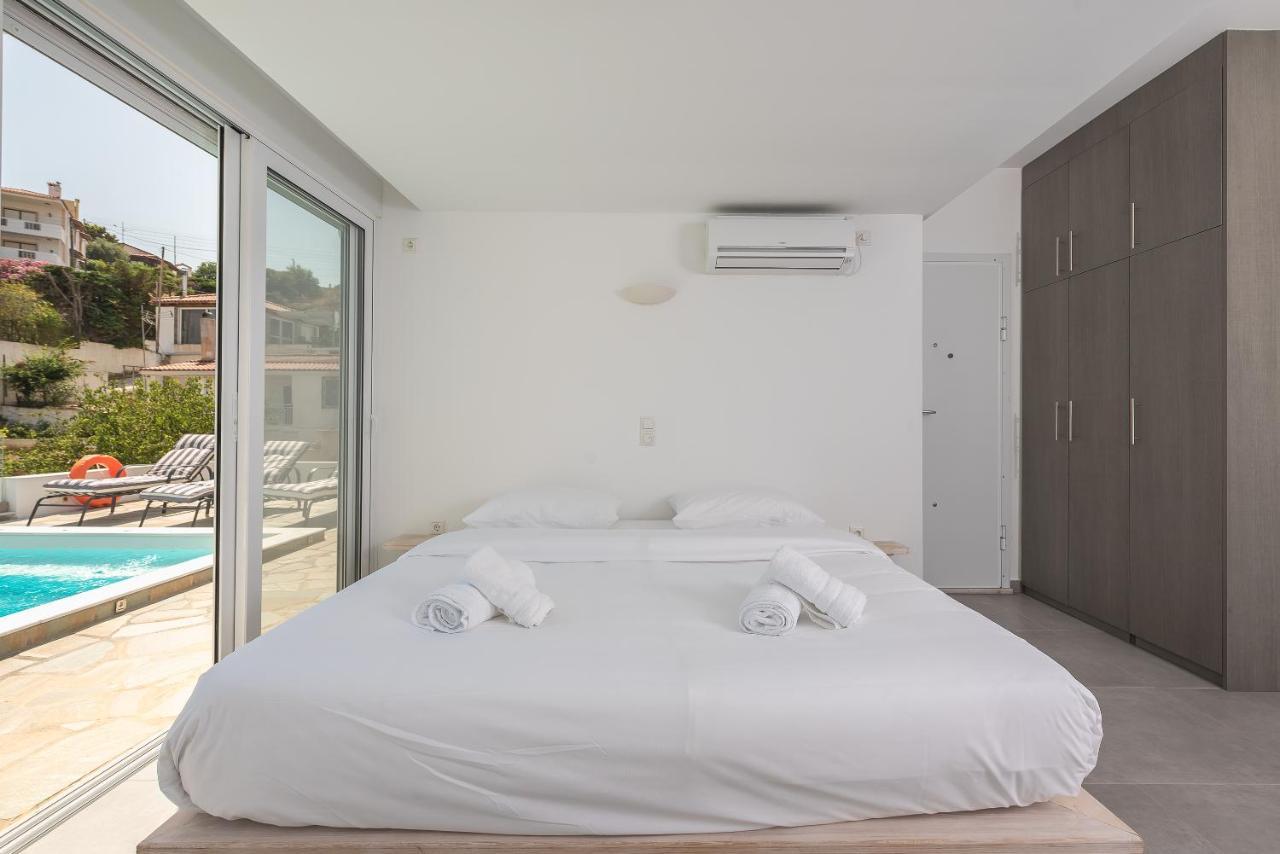 Villa Luna Private Heated Hydro Pool Bbq Beach 4Min Agia Marina Mikrolimanou 외부 사진