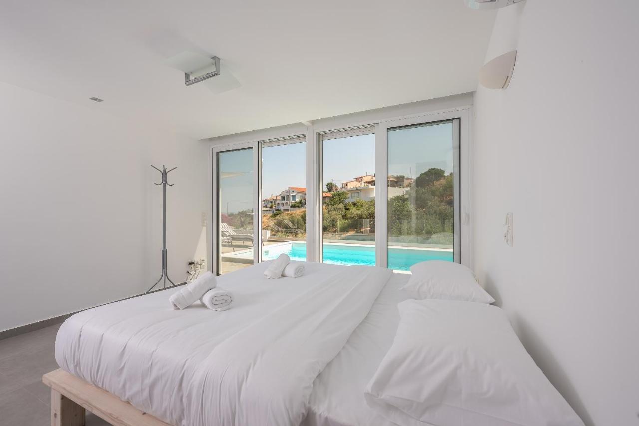 Villa Luna Private Heated Hydro Pool Bbq Beach 4Min Agia Marina Mikrolimanou 외부 사진