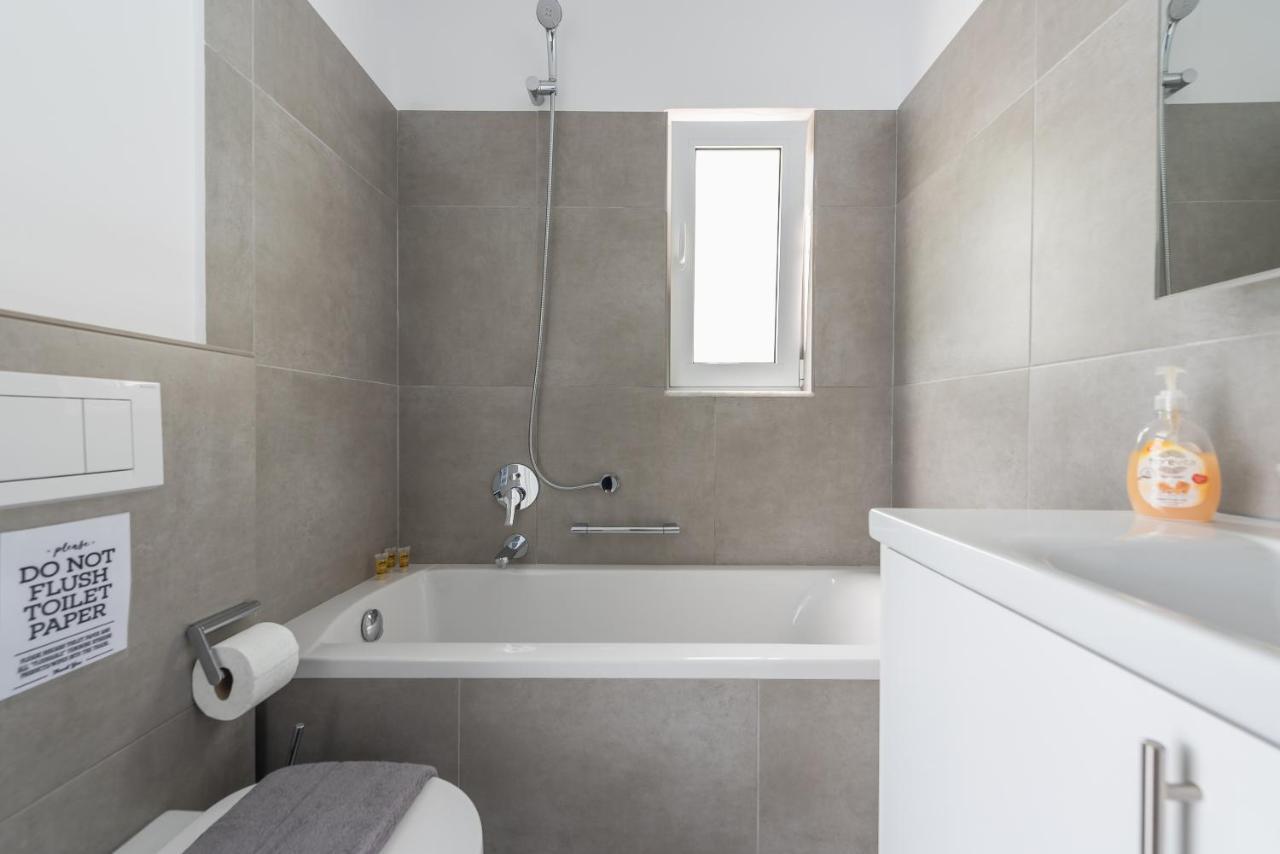 Villa Luna Private Heated Hydro Pool Bbq Beach 4Min Agia Marina Mikrolimanou 외부 사진