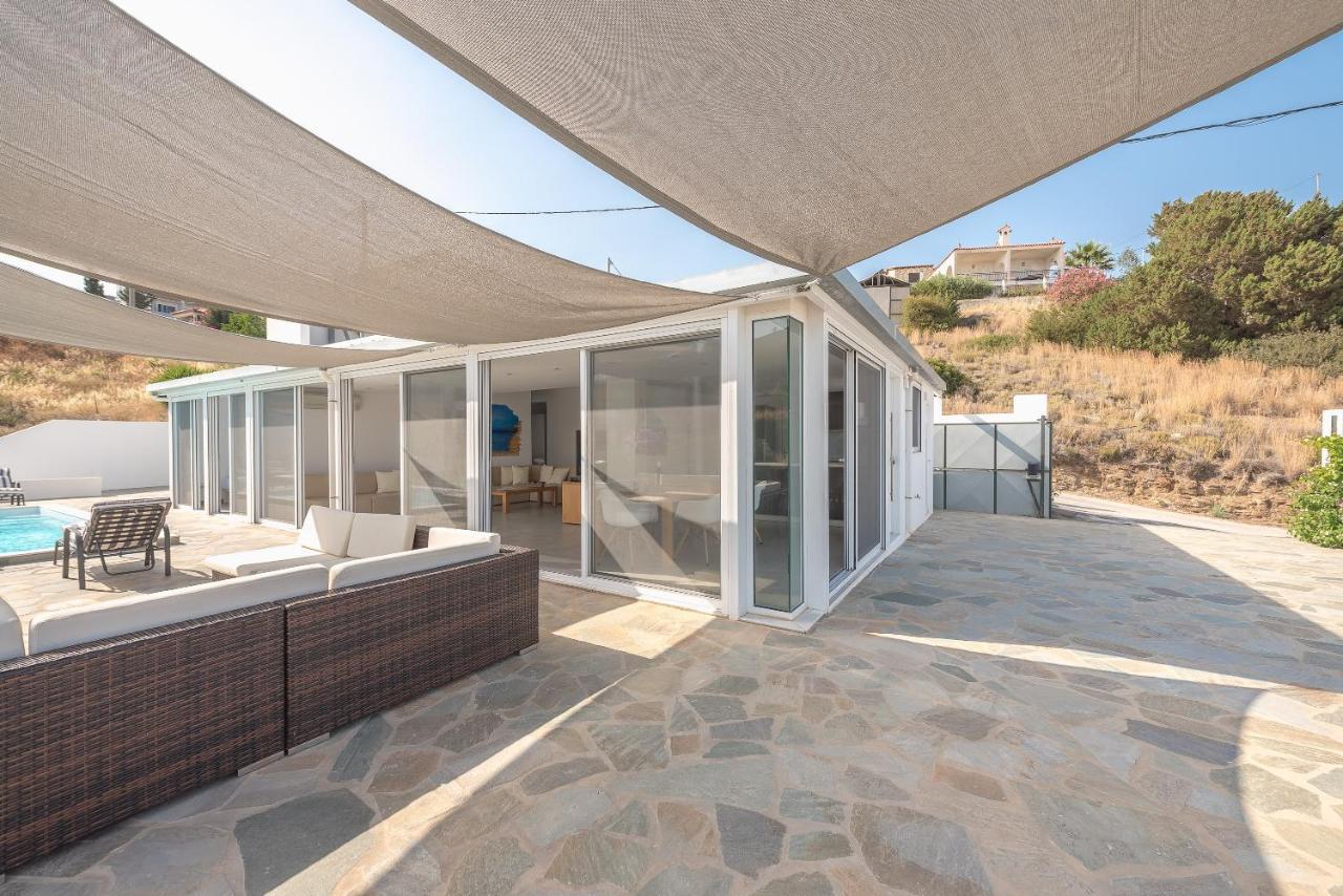 Villa Luna Private Heated Hydro Pool Bbq Beach 4Min Agia Marina Mikrolimanou 외부 사진